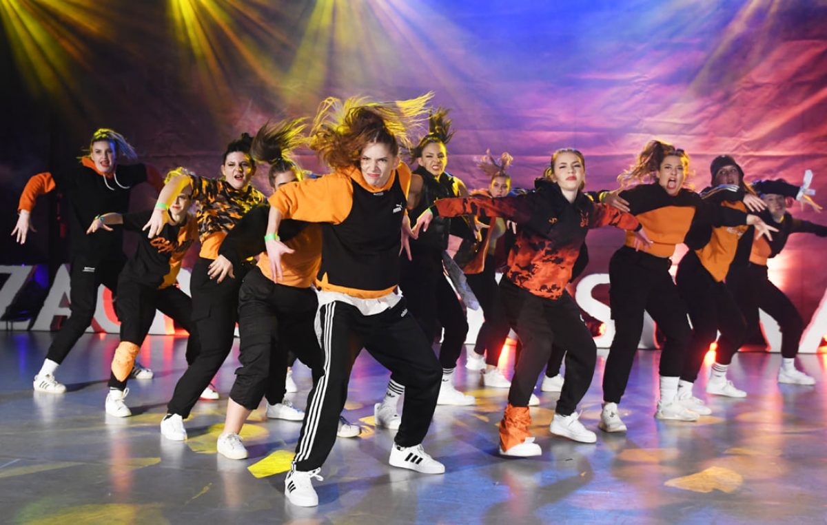 Plesači Flash dance Unita izvrsni na međunarodnom natjecanju Zagreb Christmas ball 2021.